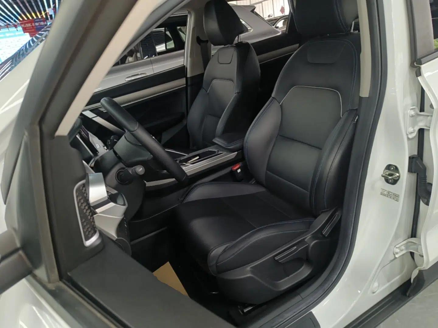 Geely Auto Coolray New Energy 2020 1.5T ePro Higher — миниатюра 18