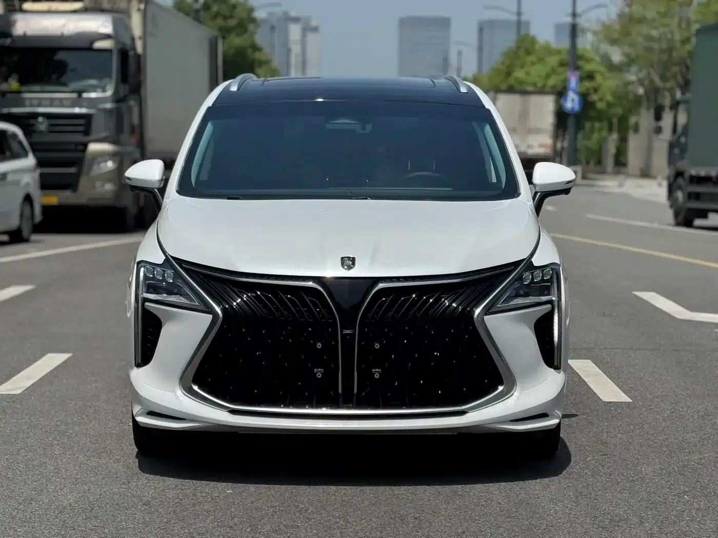 Fengxing Yacht 2024 1.5T DCT Ocean View Edition — миниатюра 2
