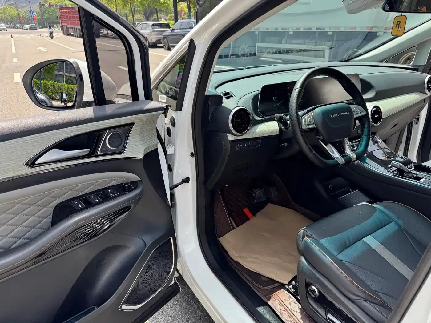 Fengxing Yacht 2024 1.5T DCT Ocean View Edition — миниатюра 21