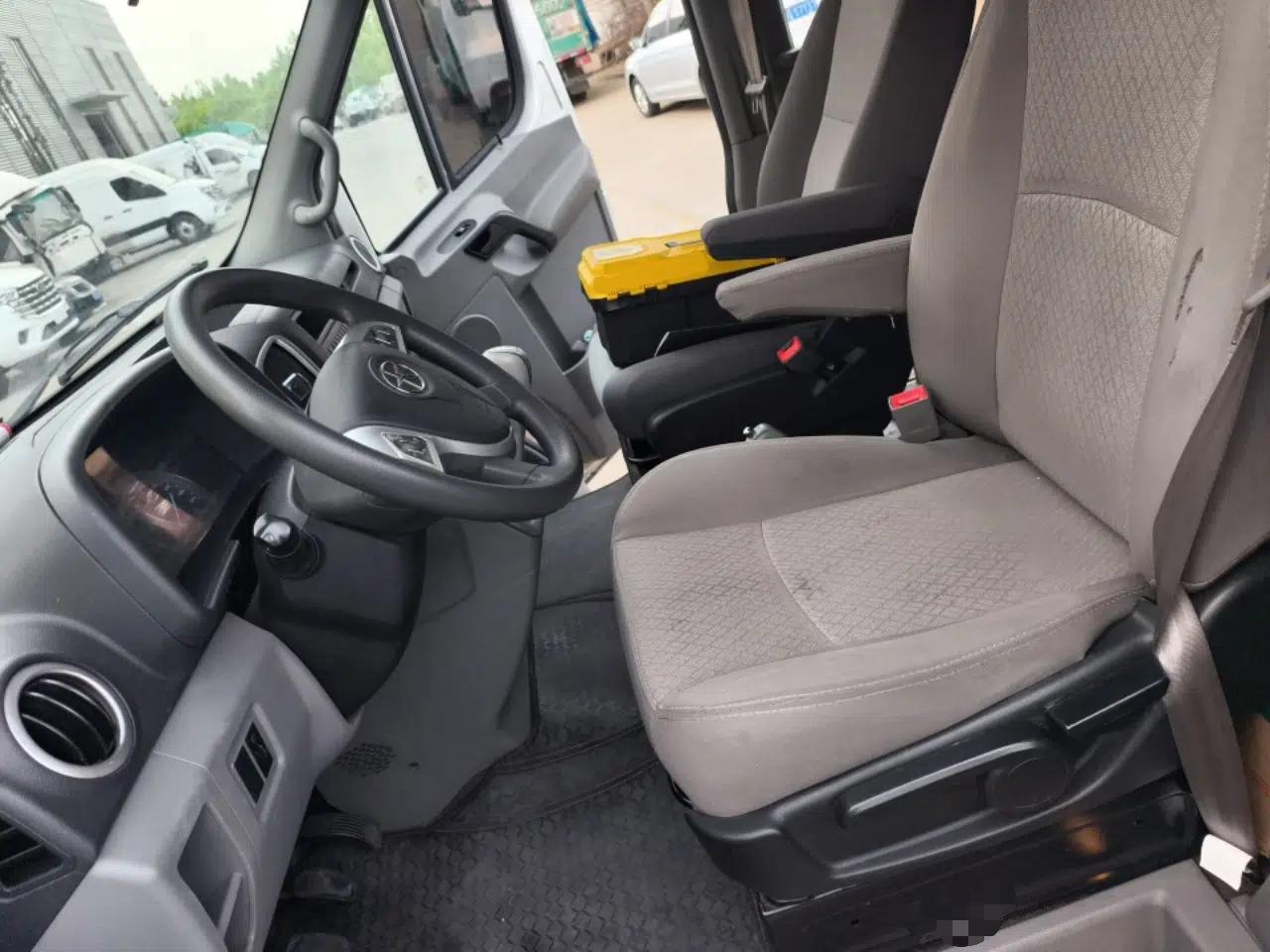 JAC Group Sunray 2022 2.0T Fuel-Efficient King PLUS Express Version Mid-axle 5-6 Seats HFC4DB3-2E4 — миниатюра 16