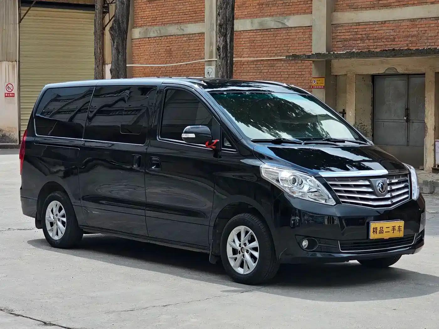 Lingzhi PLUS 2021 Touring Edition 2.0L Manual Comfort 7-Seater — миниатюра 11