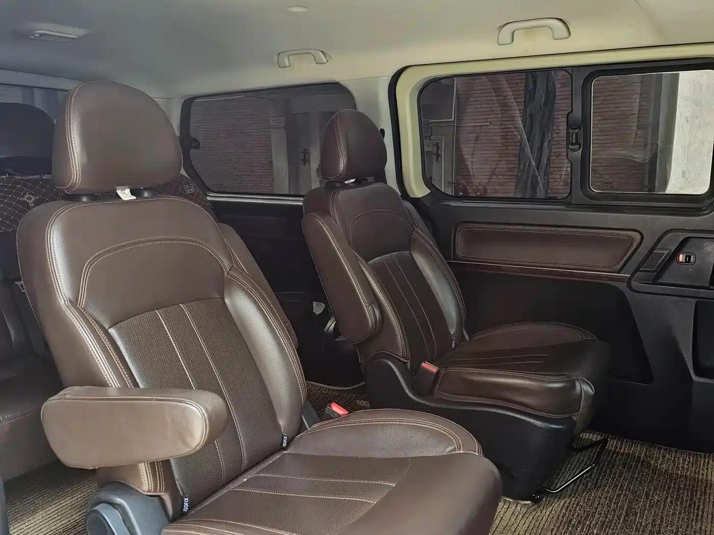 Lingzhi PLUS 2021 Touring Edition 2.0L Manual Comfort 7-Seater — миниатюра 9