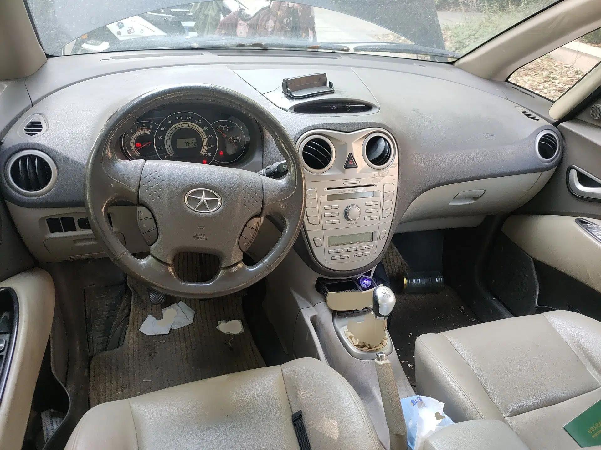 JAC Group Refine M2 2012 1.8L MT Business Luxury 5-Seater — миниатюра 10