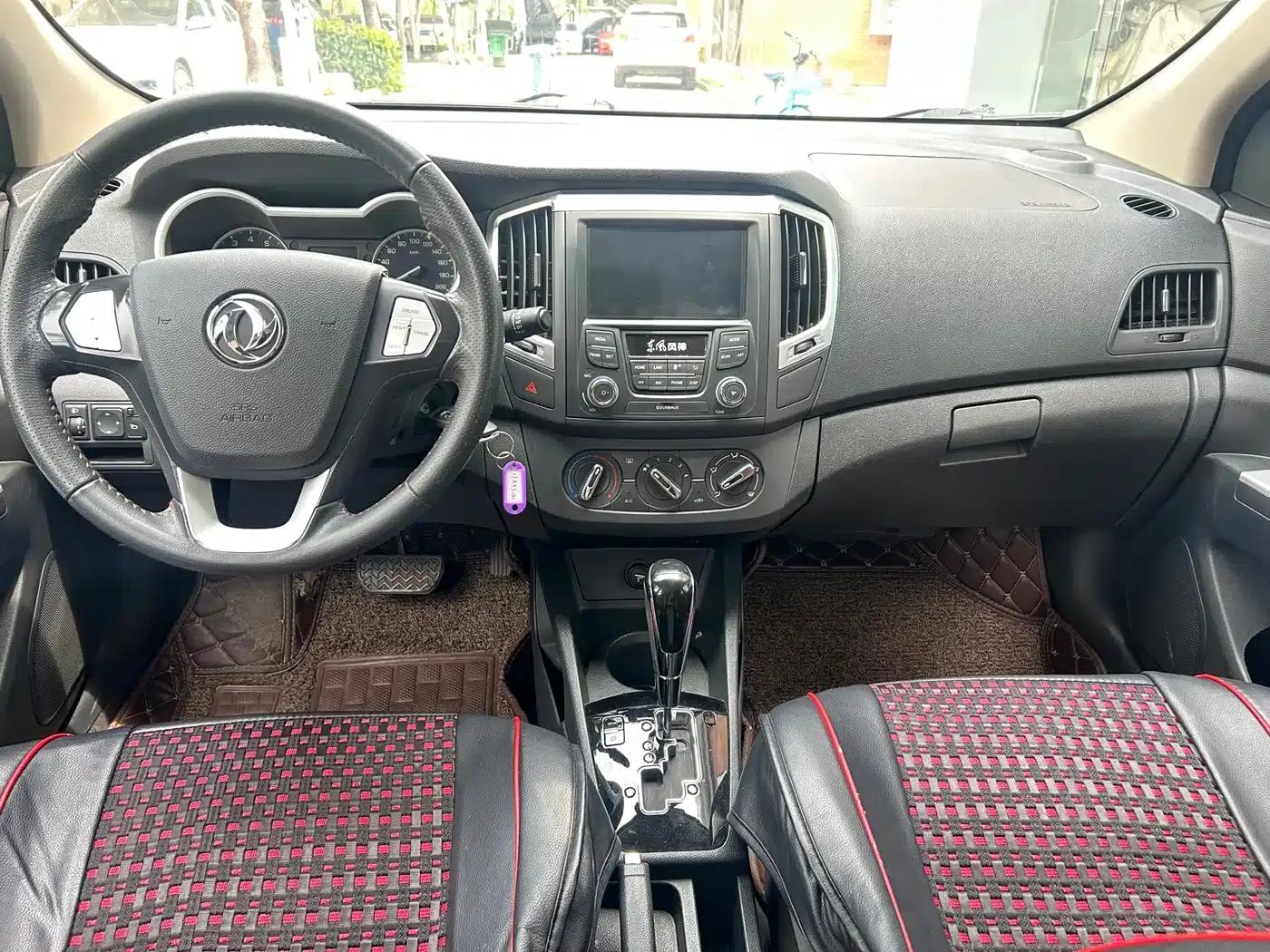Dongfeng Fengshen AX3 2016 1.5L Automatic Cool Edition — миниатюра 12