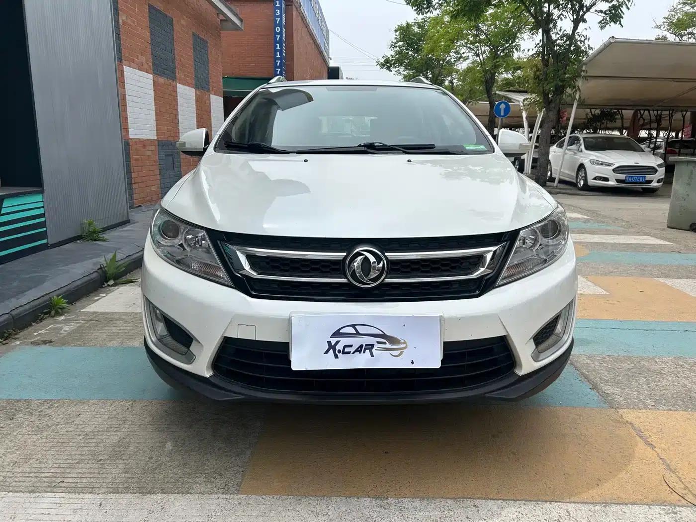 Dongfeng Fengshen AX3 2016 1.5L Automatic Cool Edition — миниатюра 4