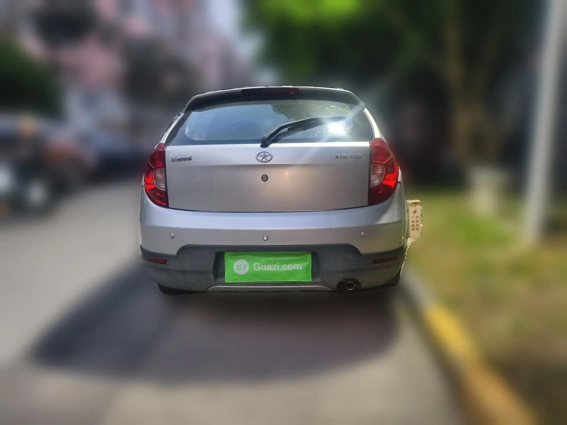 JAC Group Heyue A13RS 2014 CROSS 1.3L Manual Comfort Model — миниатюра 5