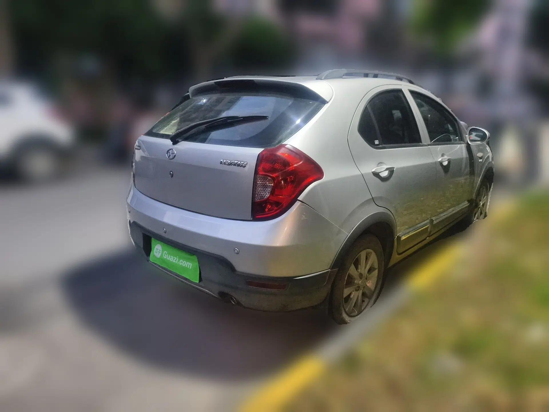 JAC Group Heyue A13RS 2014 CROSS 1.3L Manual Comfort Model — миниатюра 6
