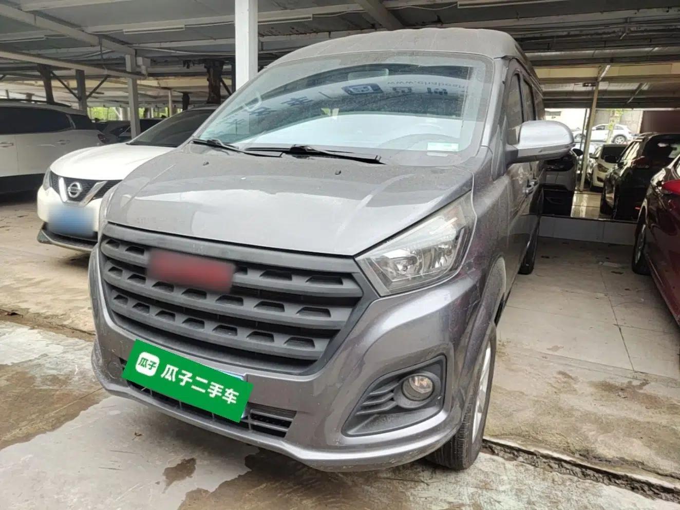 Jinbei Gold Hiace 2021 1.5L Passenger Van Travel Lion 6-Seater — миниатюра 1