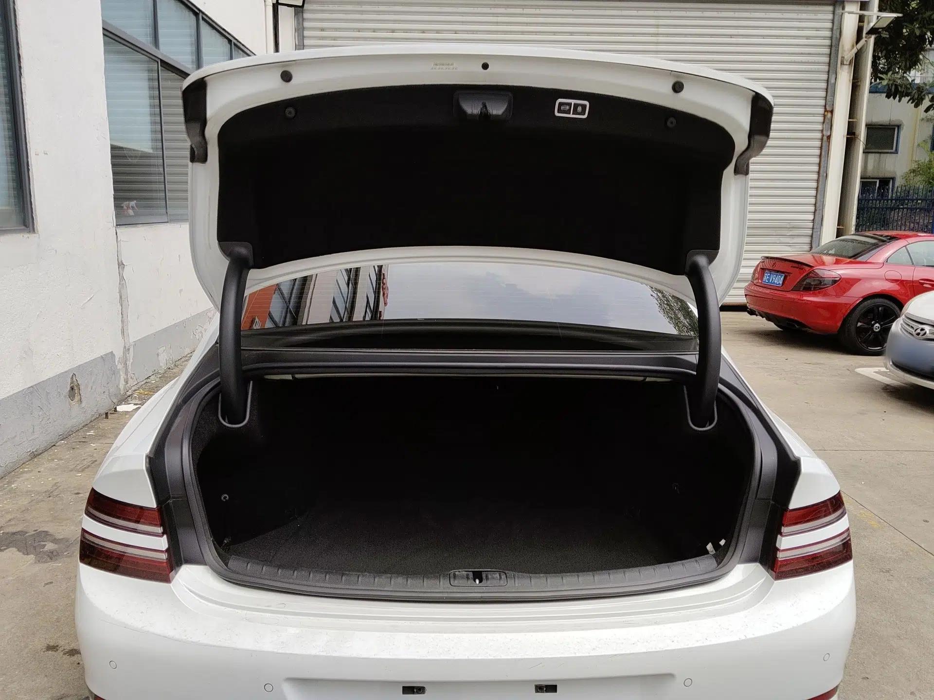 Genesis G80 2023 2.5T Rear-Drive Luxury Edition — миниатюра 22