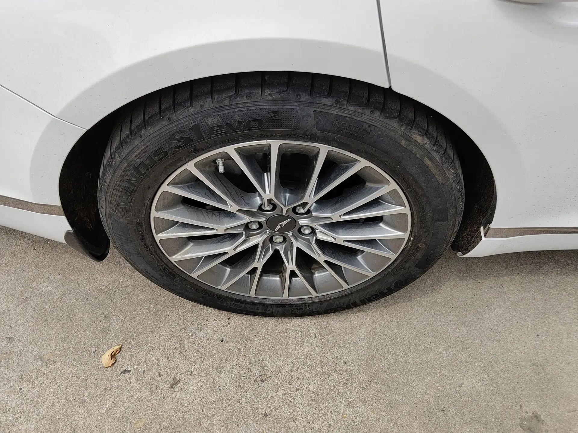 Genesis G80 2023 2.5T Rear-Drive Luxury Edition — миниатюра 10