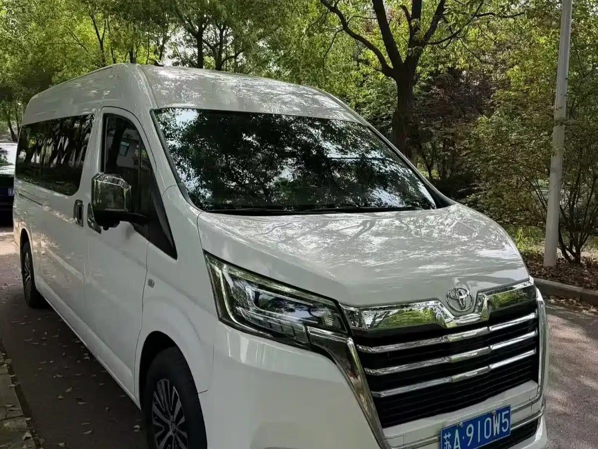 2021 HIACE 3.5L Middle East Edition — миниатюра 2