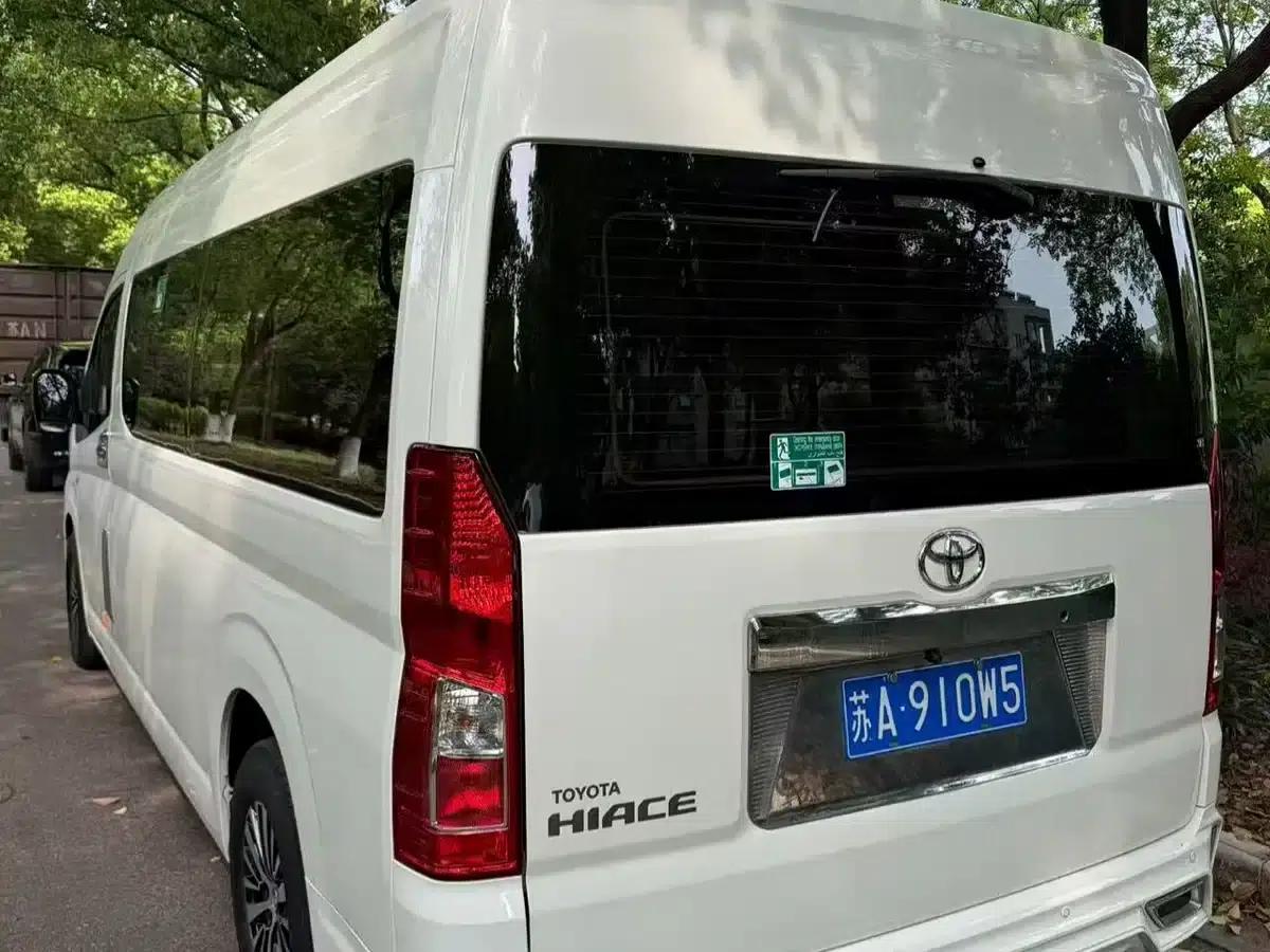 2021 HIACE 3.5L Middle East Edition — миниатюра 3