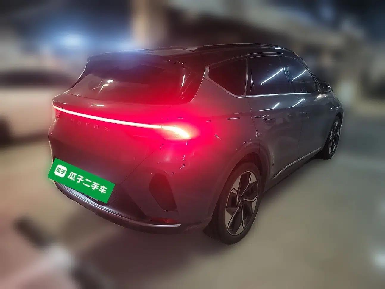 ARCFOX Alpha T 2023 688E+ Forest Edition 160kW — миниатюра 6