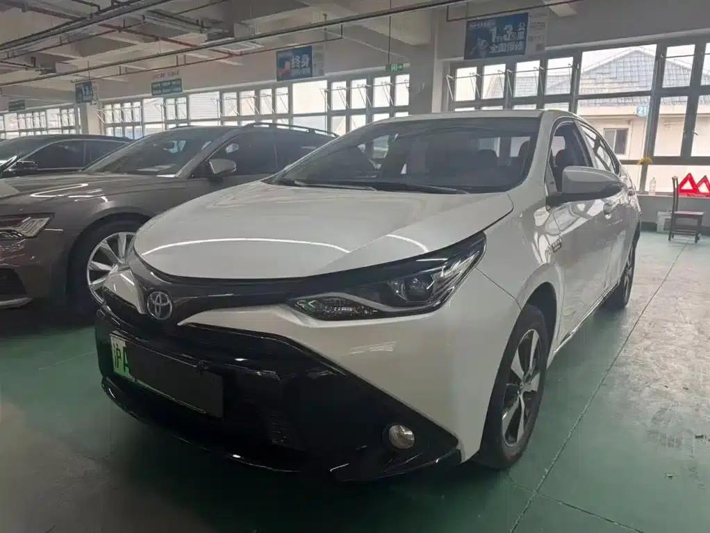 Levin Hybrid E+ 2019 1.8PH GS E-CVT Elite Edition — миниатюра 1