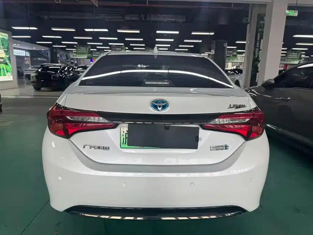 Levin Hybrid E+ 2019 1.8PH GS E-CVT Elite Edition — миниатюра 11