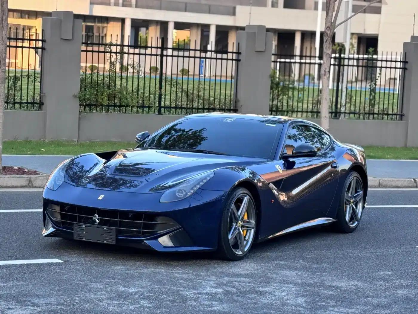 2013 F12berlinetta 6.3L Standard Model — миниатюра 5