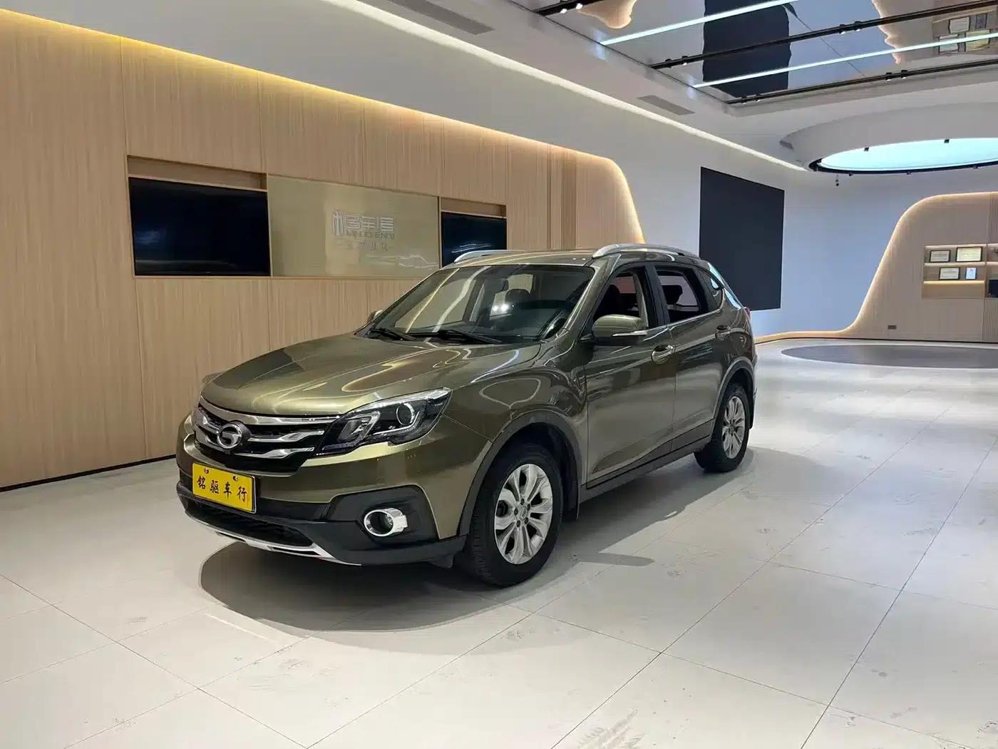 Trumpchi GS5 Super 2015 2.0L Automatic 2WD Elite Edition — миниатюра 1