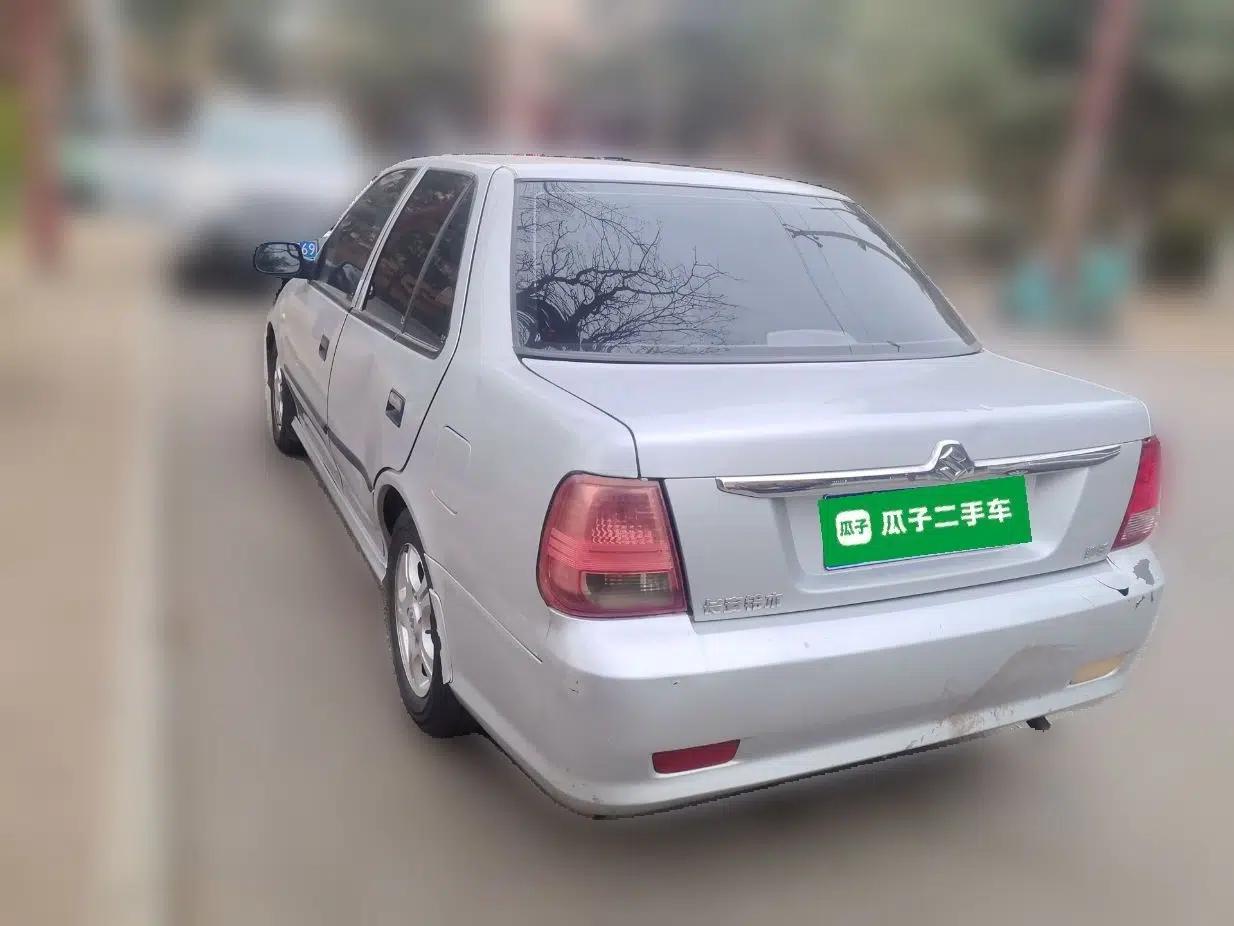 Suzuki Lingyang 2012 1.3L Comfort Version — миниатюра 4