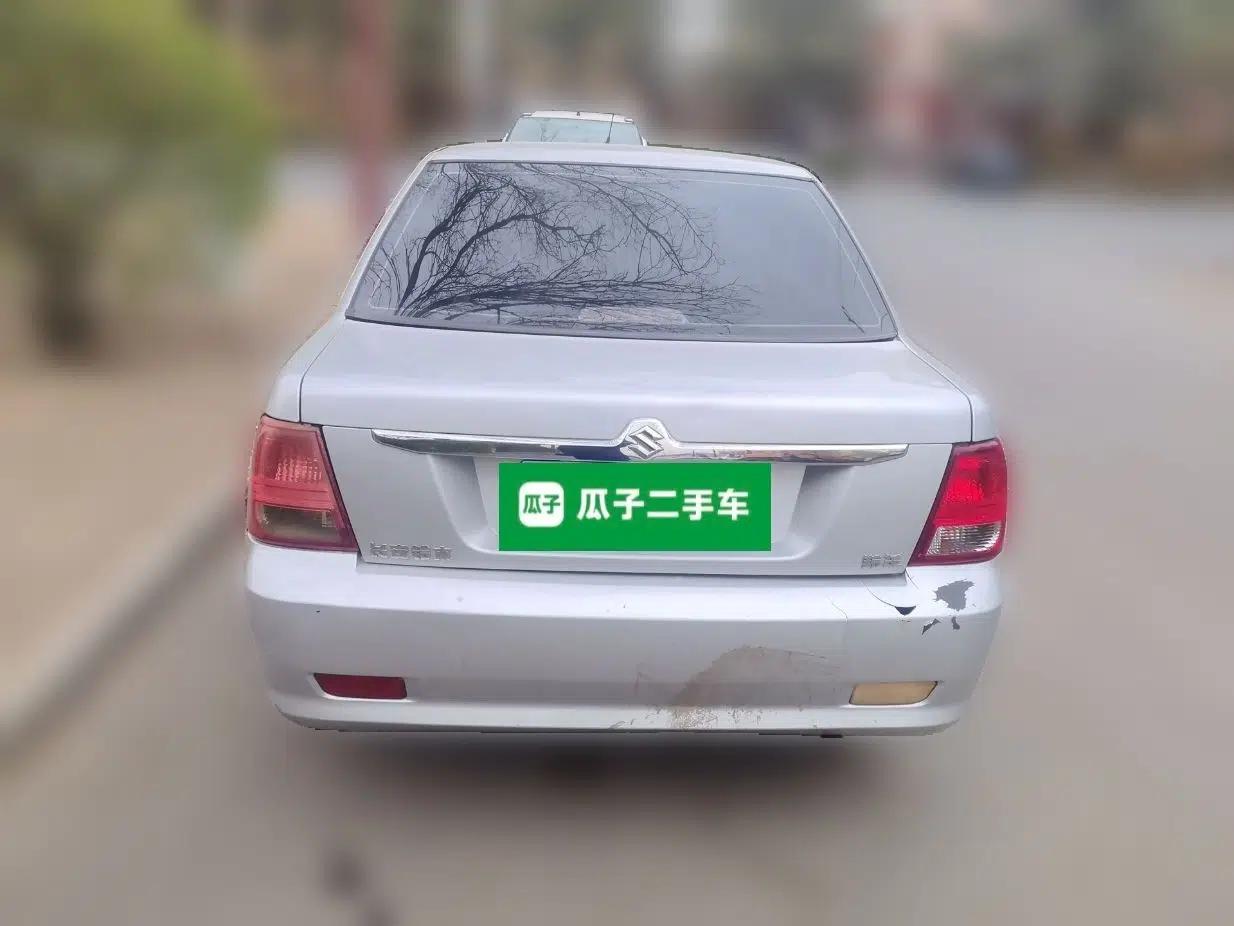 Suzuki Lingyang 2012 1.3L Comfort Version — миниатюра 5