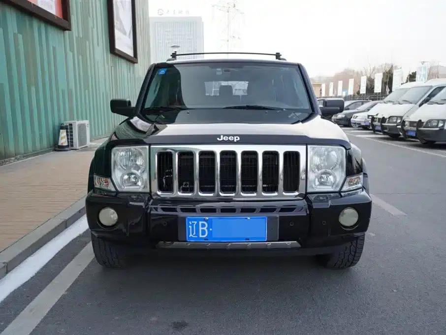 Commander 2008 4.7L Automatic — миниатюра 2