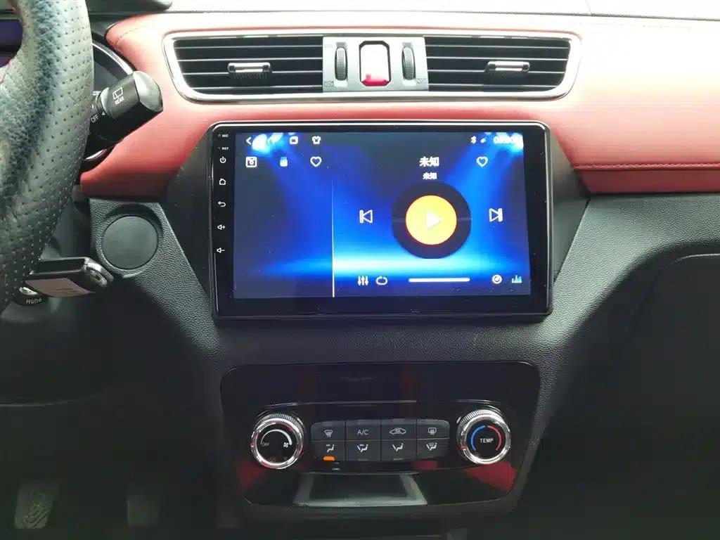 Refine S2 2017 1.5L Manual Deluxe Connected Edition — миниатюра 12