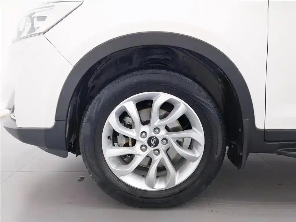 Refine S7 2017 1.5T Automatic Comfort Model — миниатюра 13