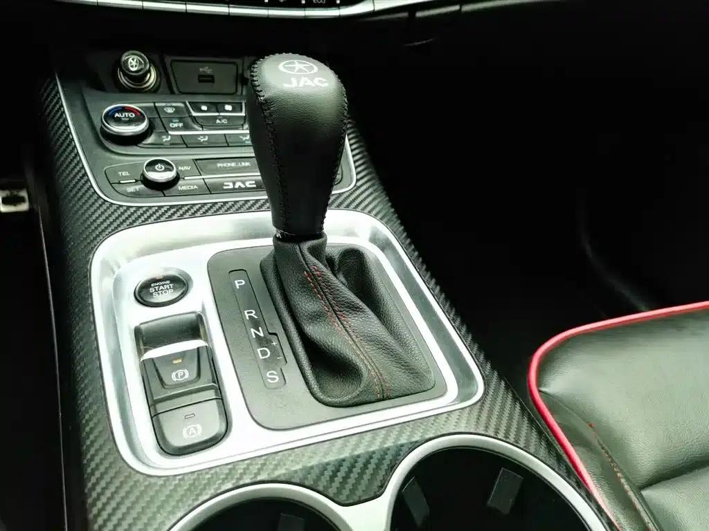 Refine S7 2017 1.5T Automatic Comfort Model — миниатюра 15