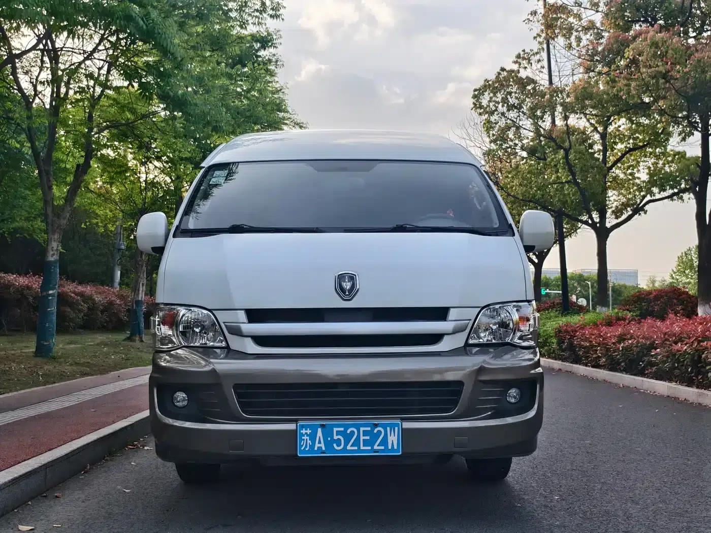 Jinbei Grand Haishi 2016 Model 2.5T Grand Haishi L Flagship Edition — миниатюра 2