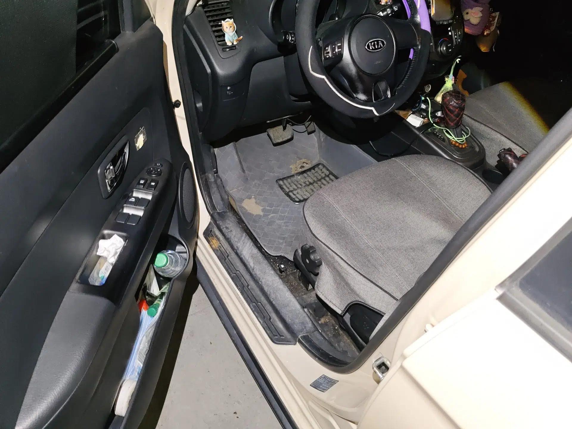 Kia Soul 2013 1.6L AT Premium — миниатюра 17