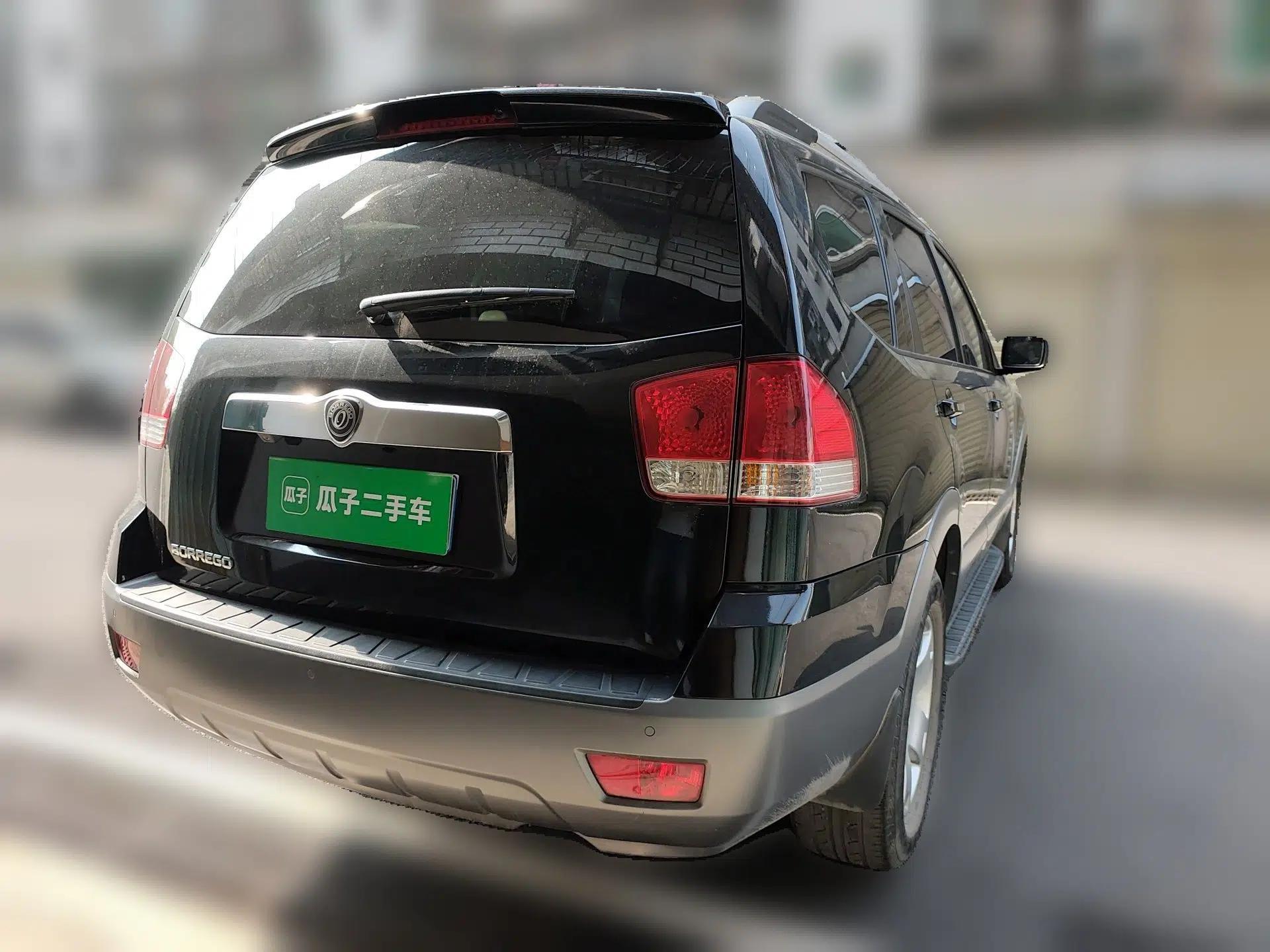 Kia Borrego 2015 3.8L Luxury Edition China IV — миниатюра 6
