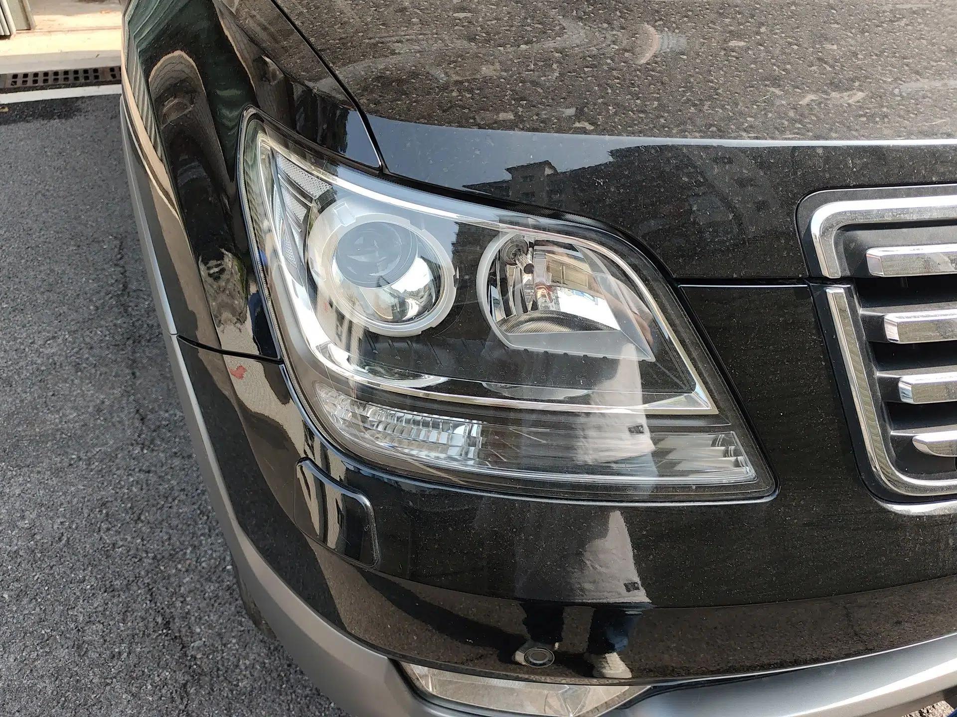 Kia Borrego 2015 3.8L Luxury Edition China IV — миниатюра 7