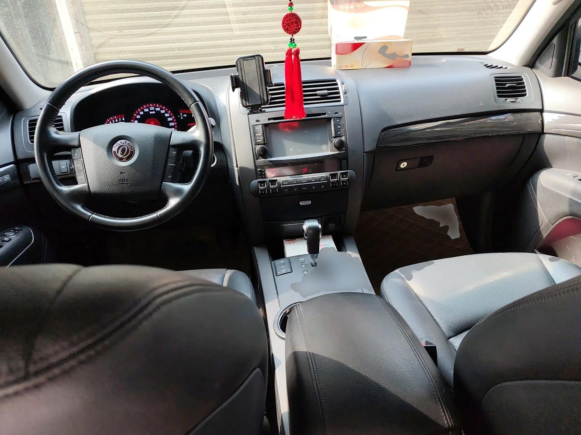 Kia Borrego 2015 3.8L Luxury Edition China IV — миниатюра 10
