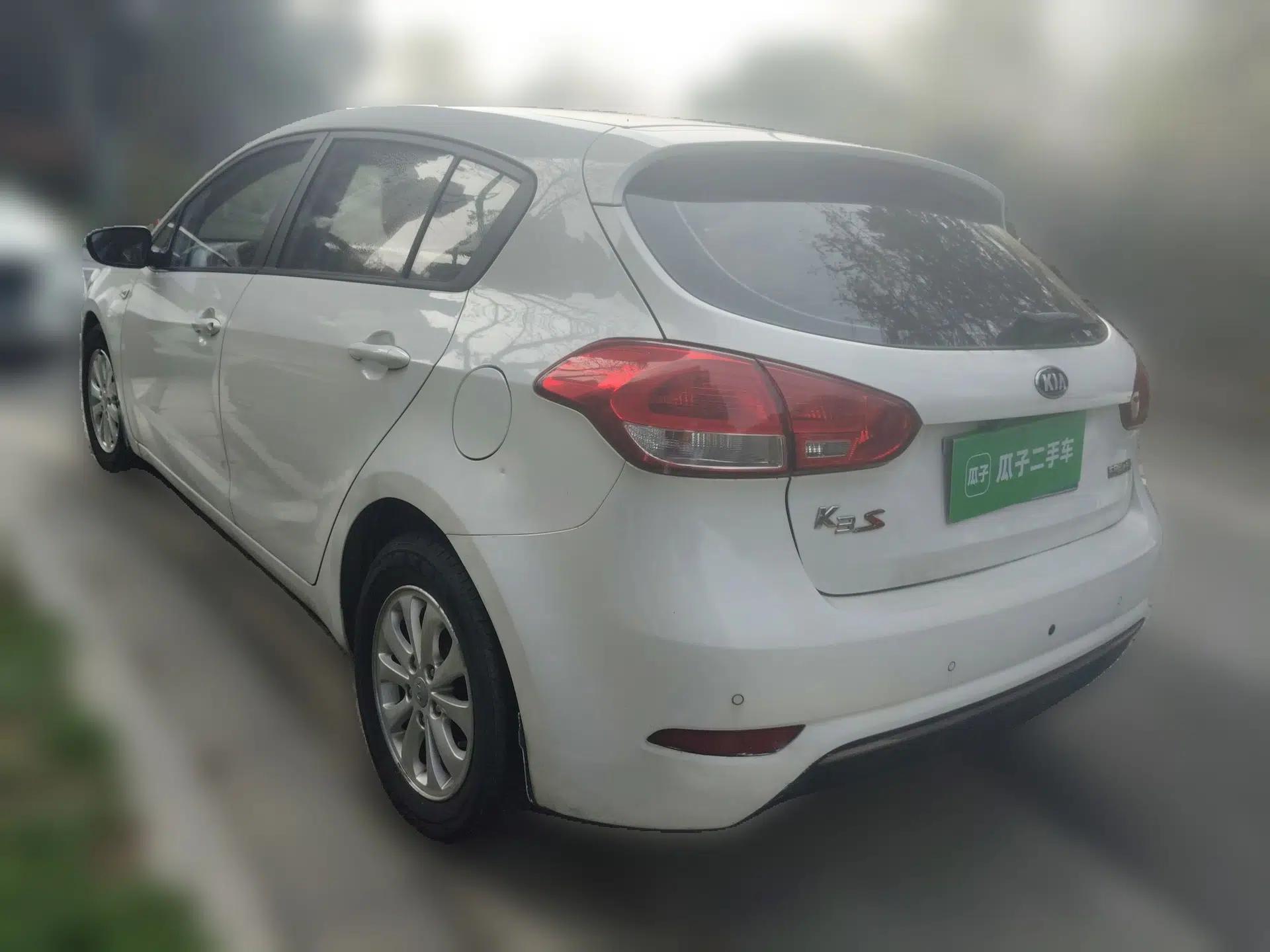 Kia K3S 2014 1.6L Automatic GL — миниатюра 4