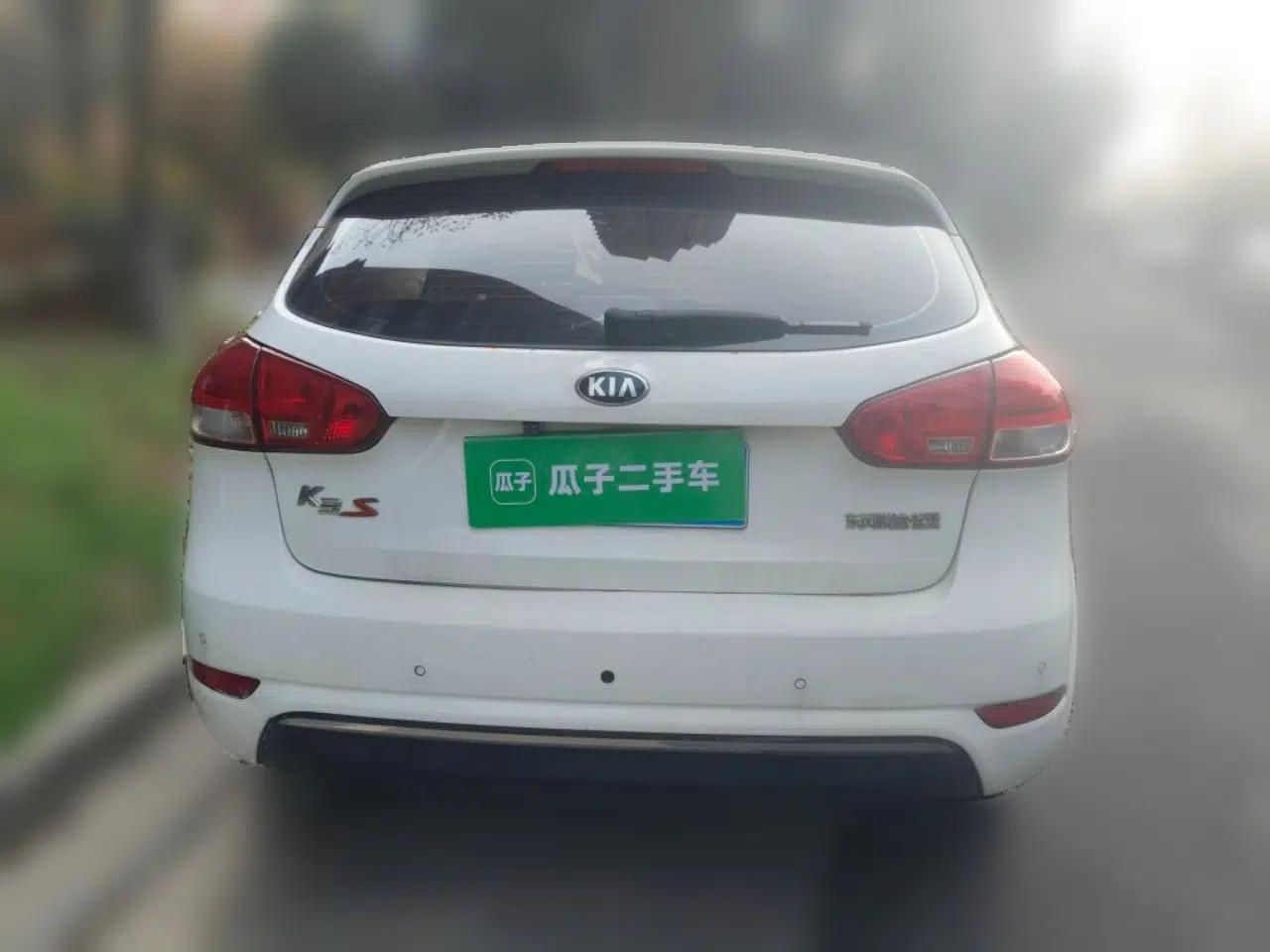 Kia K3S 2014 1.6L Automatic GL — миниатюра 5