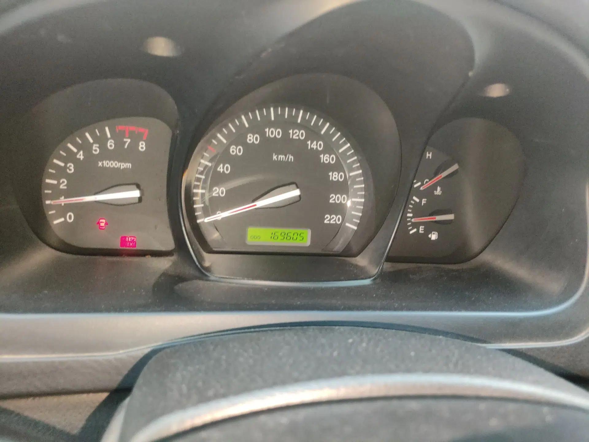 Kia Cerato 2012 1.6L MT GL — миниатюра 12