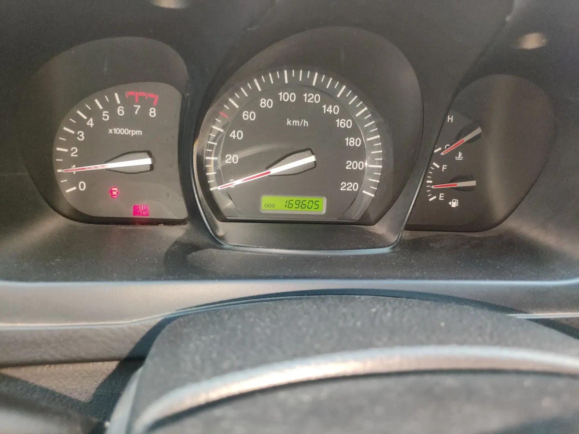 Kia Cerato 2012 1.6L MT GL — миниатюра 13