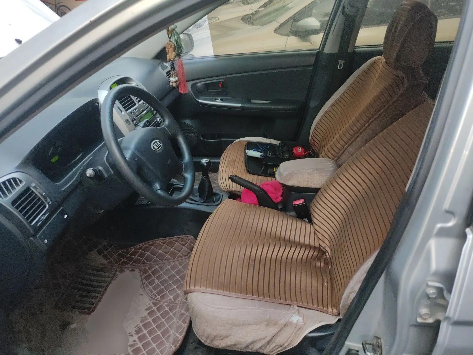 Kia Cerato 2012 1.6L MT GL — миниатюра 16