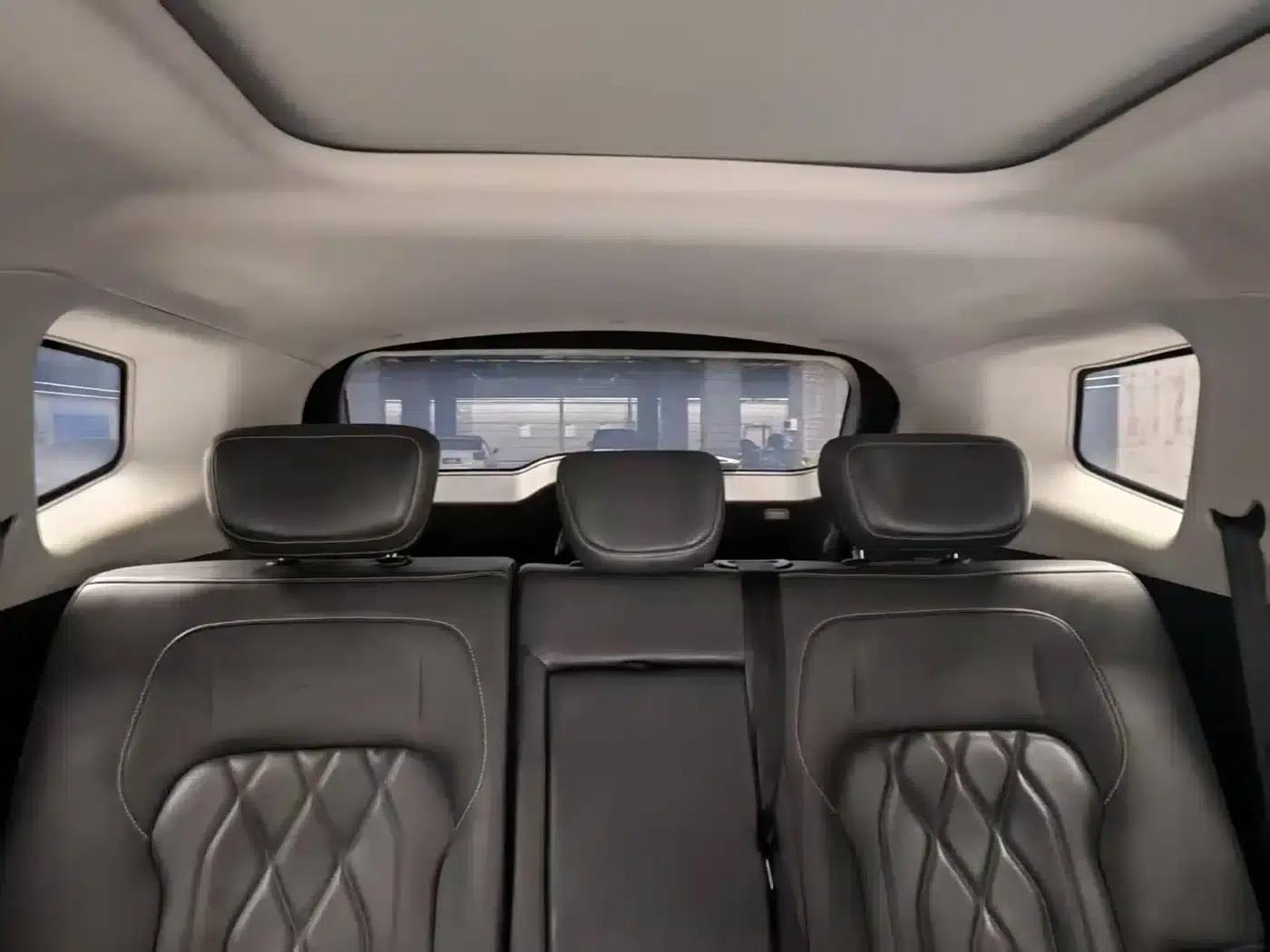 Jetour X90 PRO 2024 2.0T DCT Premium Edition 5-seater — миниатюра 15