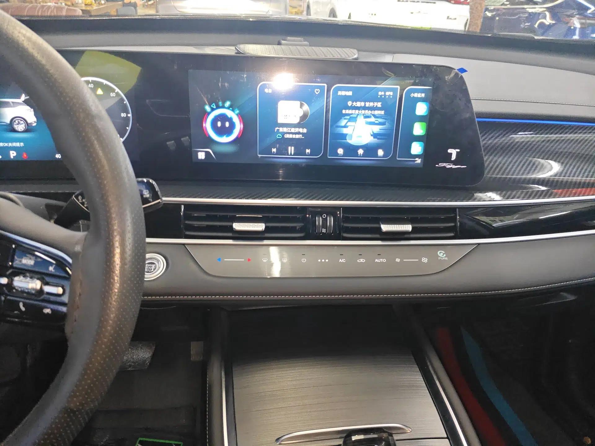 Chery Tiggo 7 PLUS New Energy 2023 Champion Edition 1.5T 100KM Speedy Version — миниатюра 16