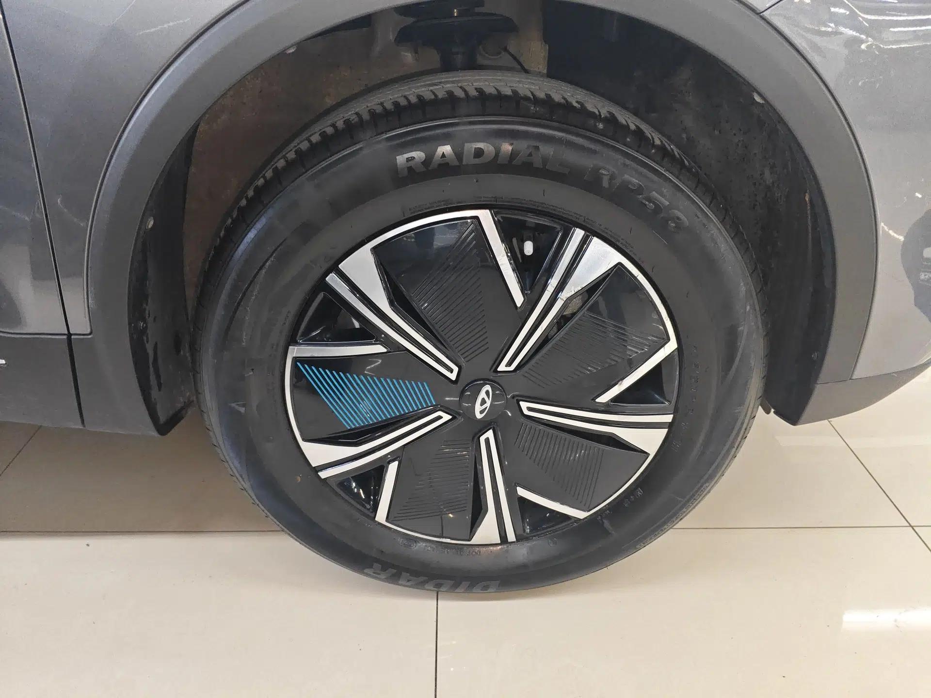 Chery Tiggo 7 PLUS New Energy 2023 Champion Edition 1.5T 100KM Speedy Version — миниатюра 10