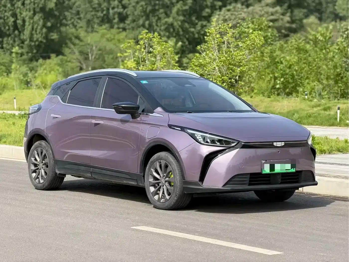 Geely Geometry M6 2022 450 New Enjoyment Edition — миниатюра 3