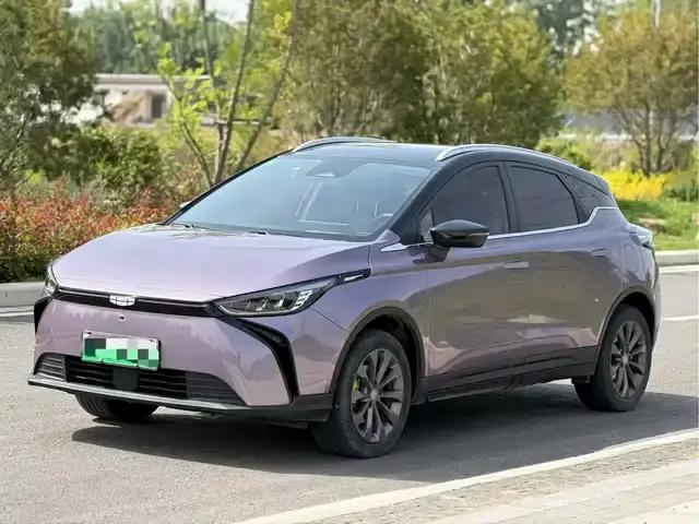 Geely Geometry M6 2022 450 New Enjoyment Edition
