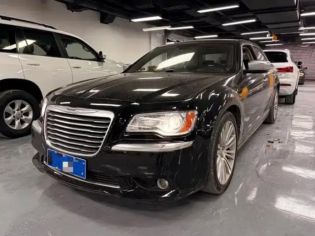 2013 Chrysler 300C Imported Model 3.6L Premium Edition