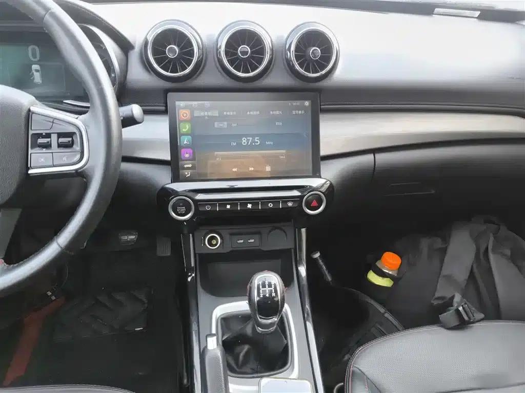 Kaiyi X3 2019 1.5L Manual Smart Edition — миниатюра 13