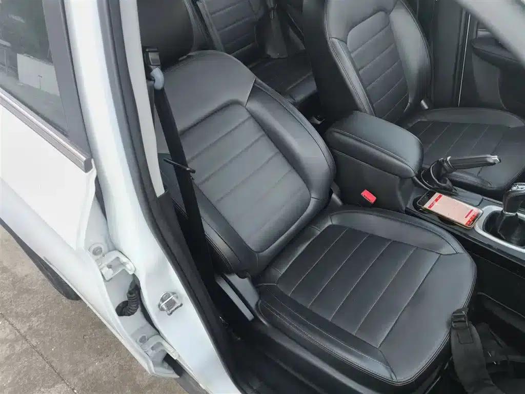 Kaiyi X3 2019 1.5L Manual Smart Edition — миниатюра 24