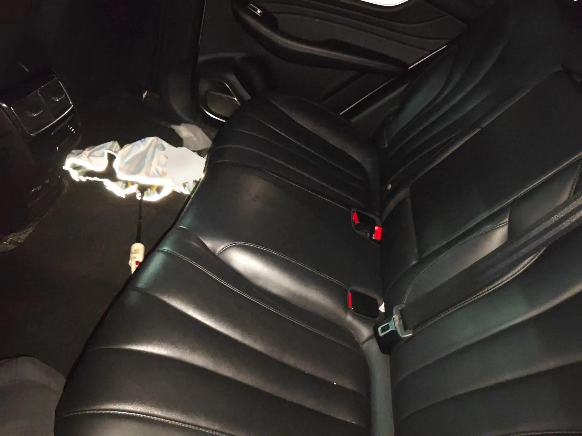 Roewe RX5 eMAX 2020 500 PHEV Smart Cabin Flagship Edition — миниатюра 18