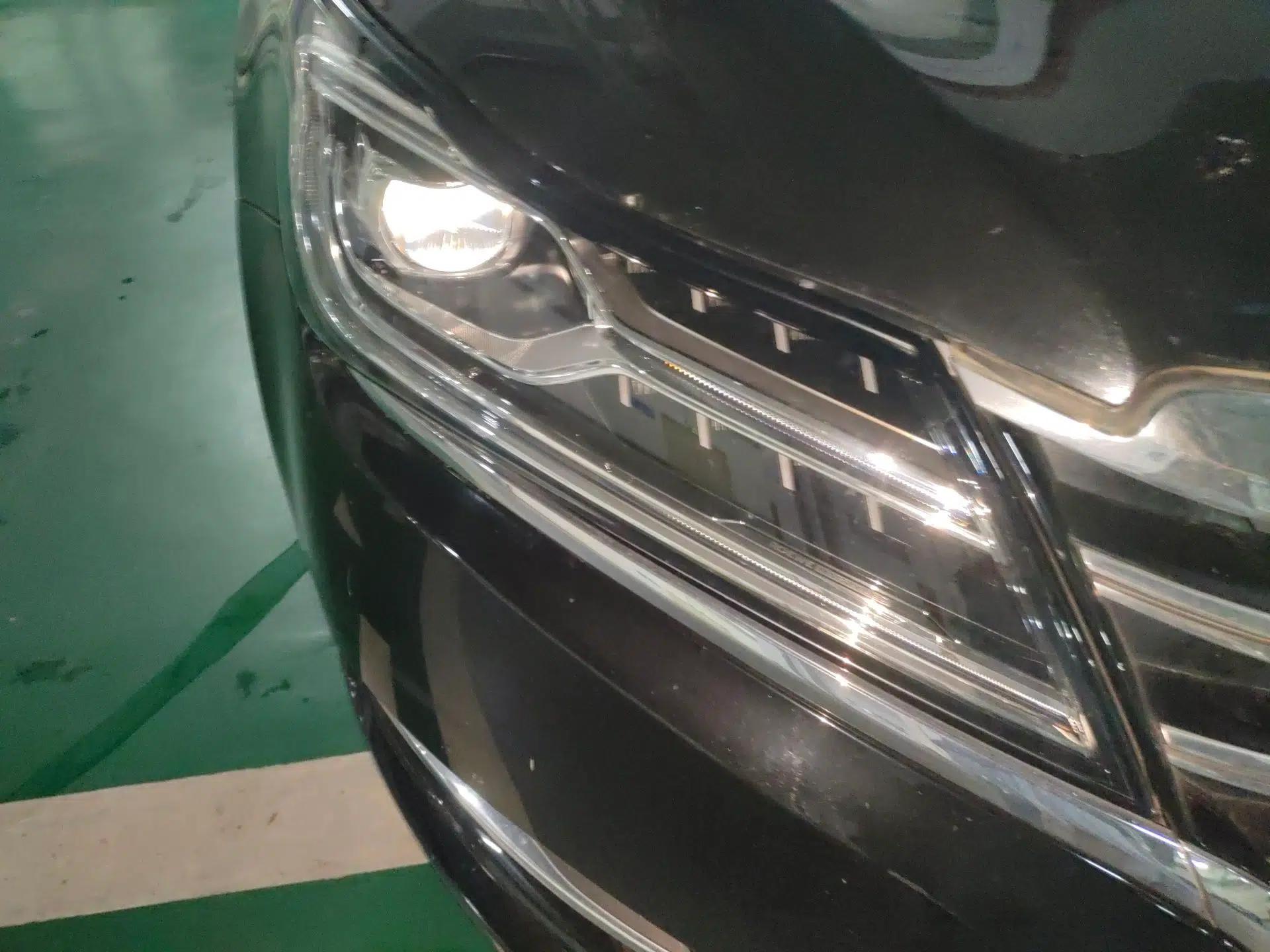 Roewe e950 2016 1.4T Luxury Edition — миниатюра 7