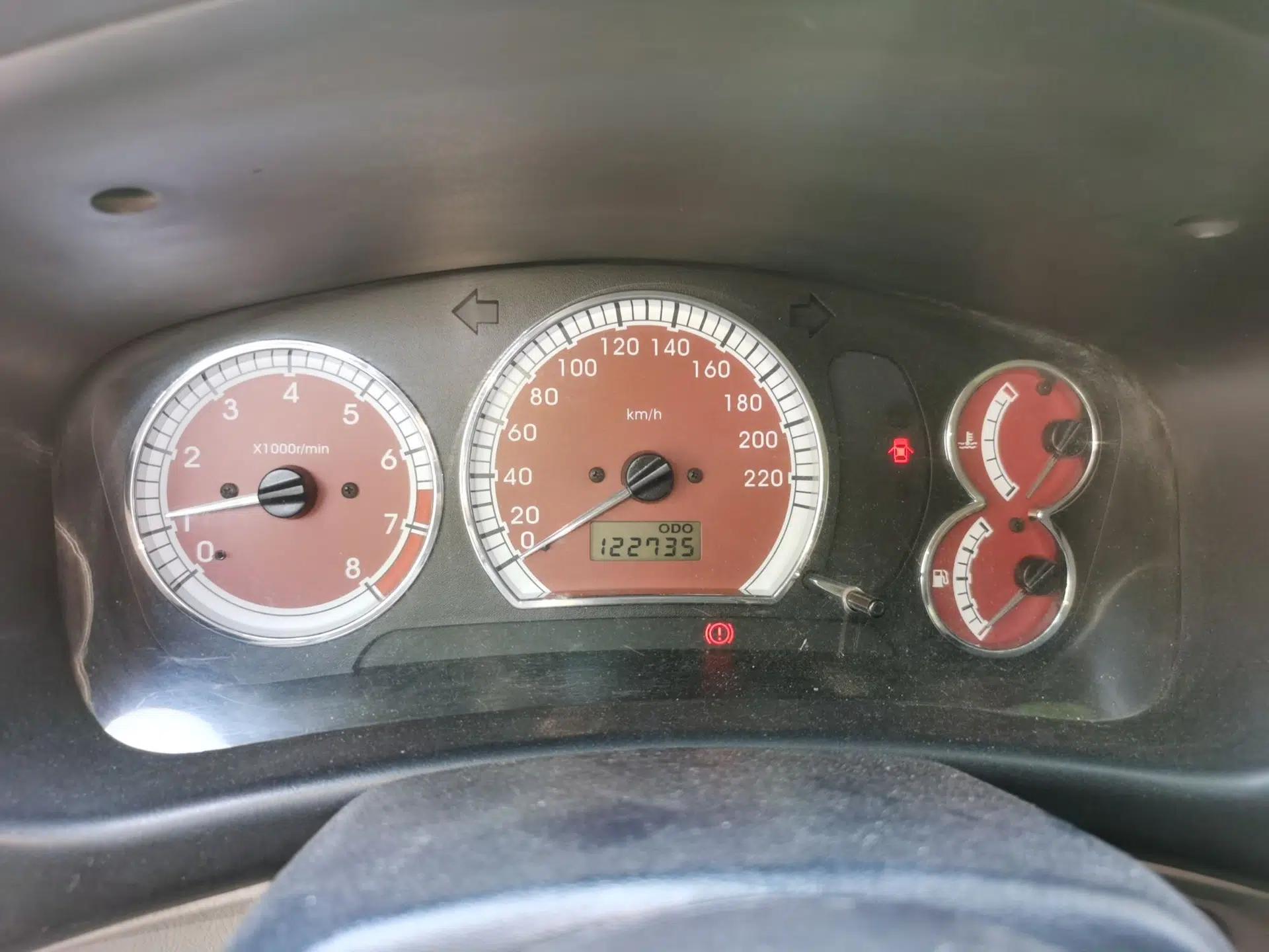 Mitsubishi LANCER 2012 1.6L Manual Comfort Edition SEi — миниатюра 12