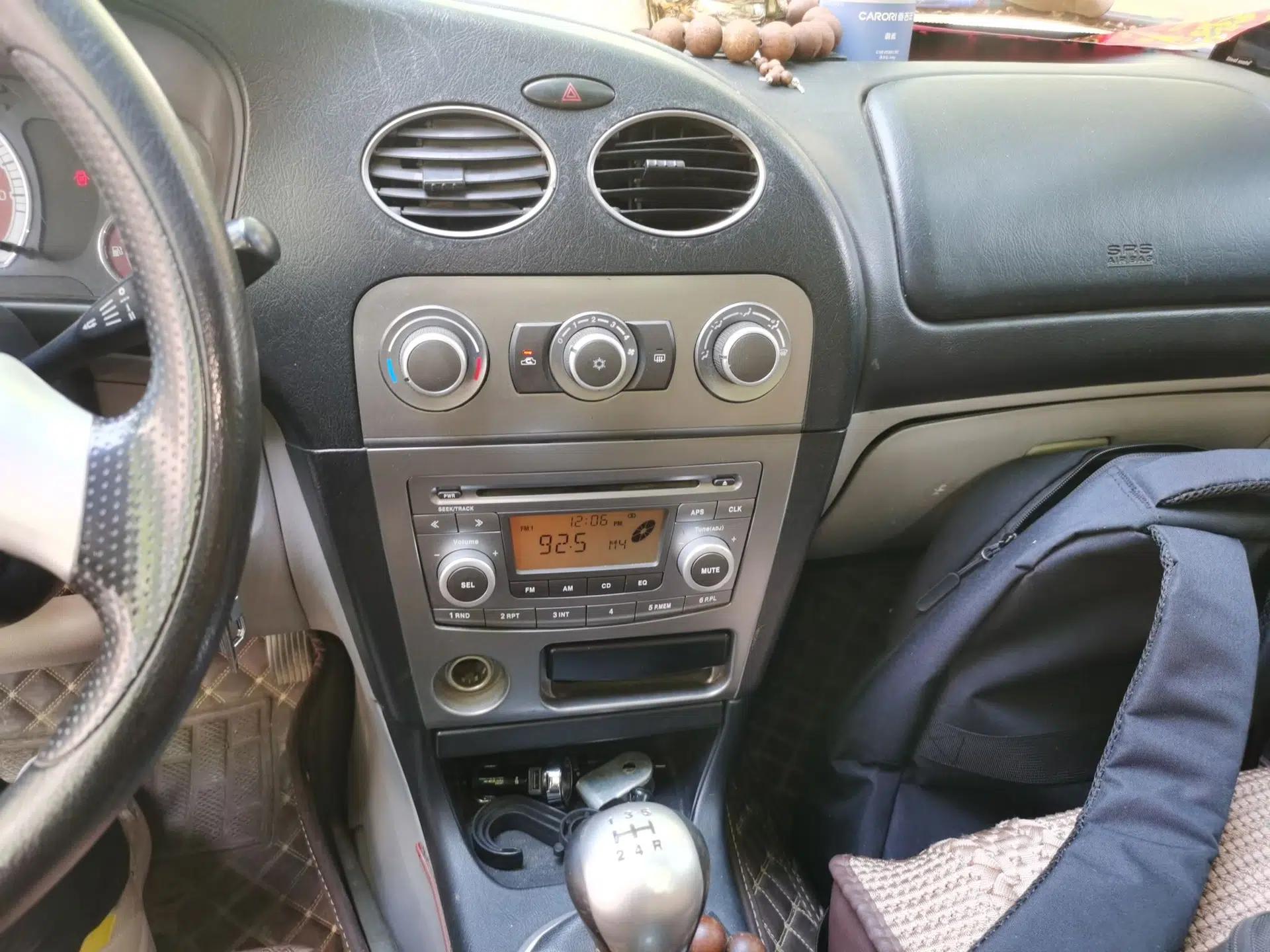 Mitsubishi LANCER 2012 1.6L Manual Comfort Edition SEi — миниатюра 14