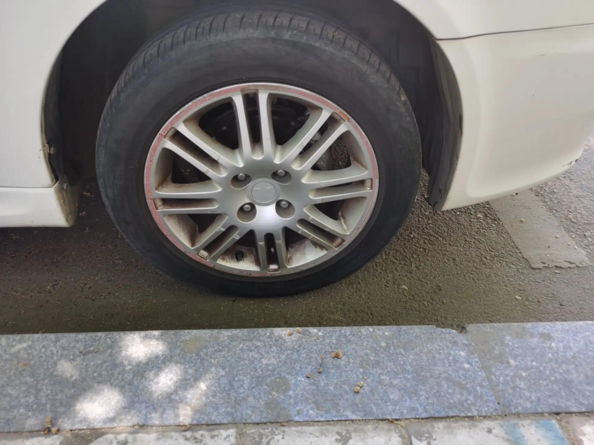 Mitsubishi LANCER 2012 1.6L Manual Comfort Edition SEi — миниатюра 8